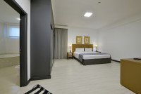 Super-luxury suites (Super King-Size bed)